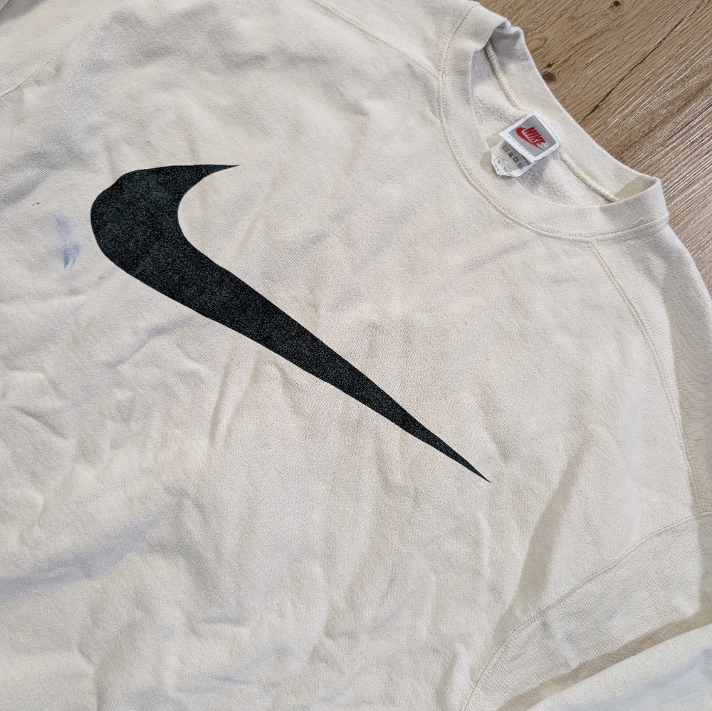 Vintage Nike Sweater SKU2062 - Picture 2 of 5
